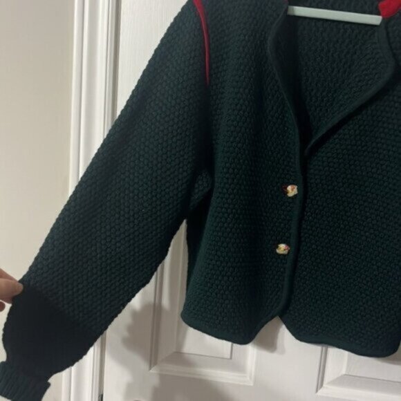 Classic Black and Red Women's Sweater - Picture 3 of 8